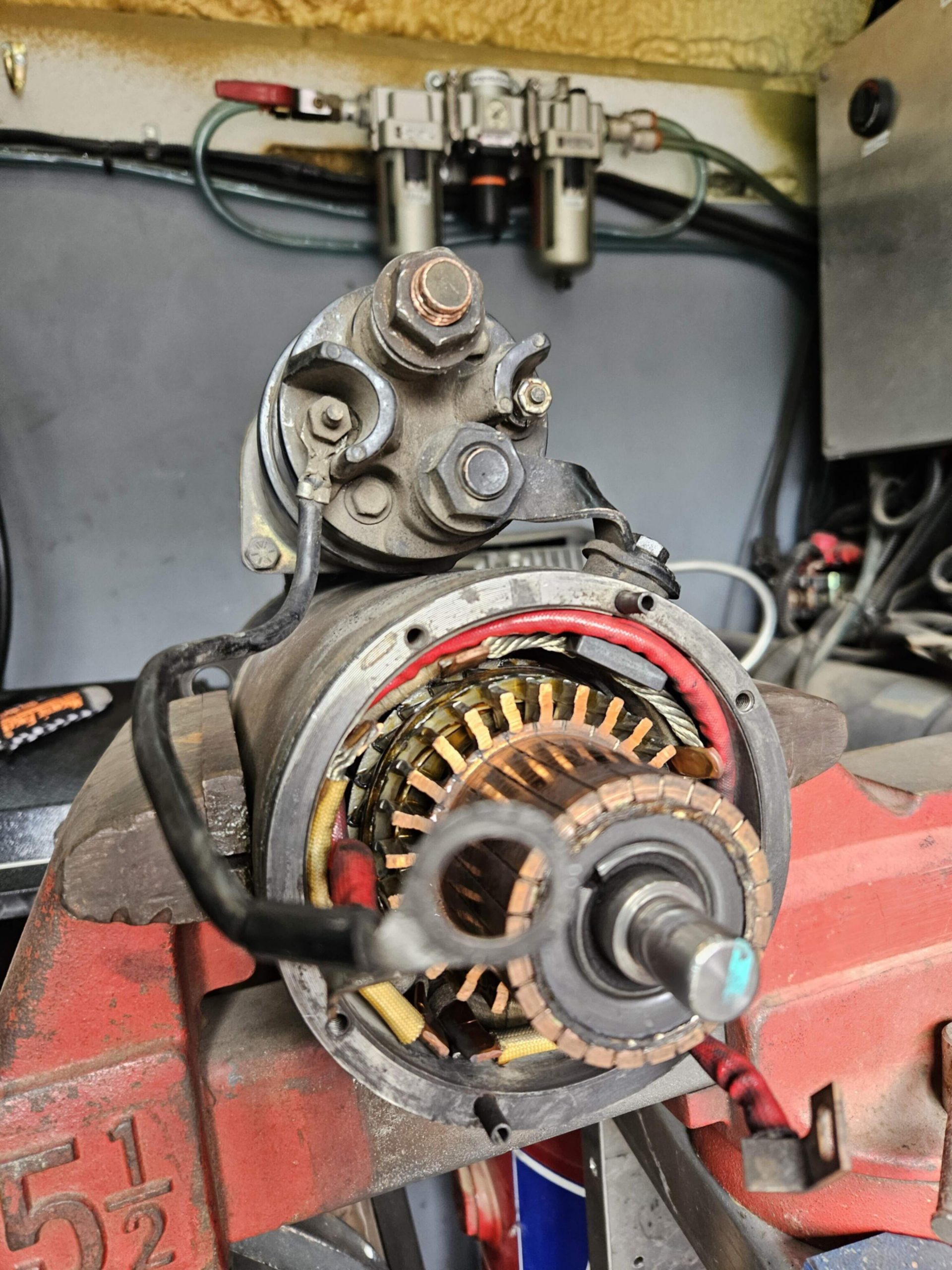 Starter Overhaul – Western Star 4900 (Detroit Diesel 60 Series)